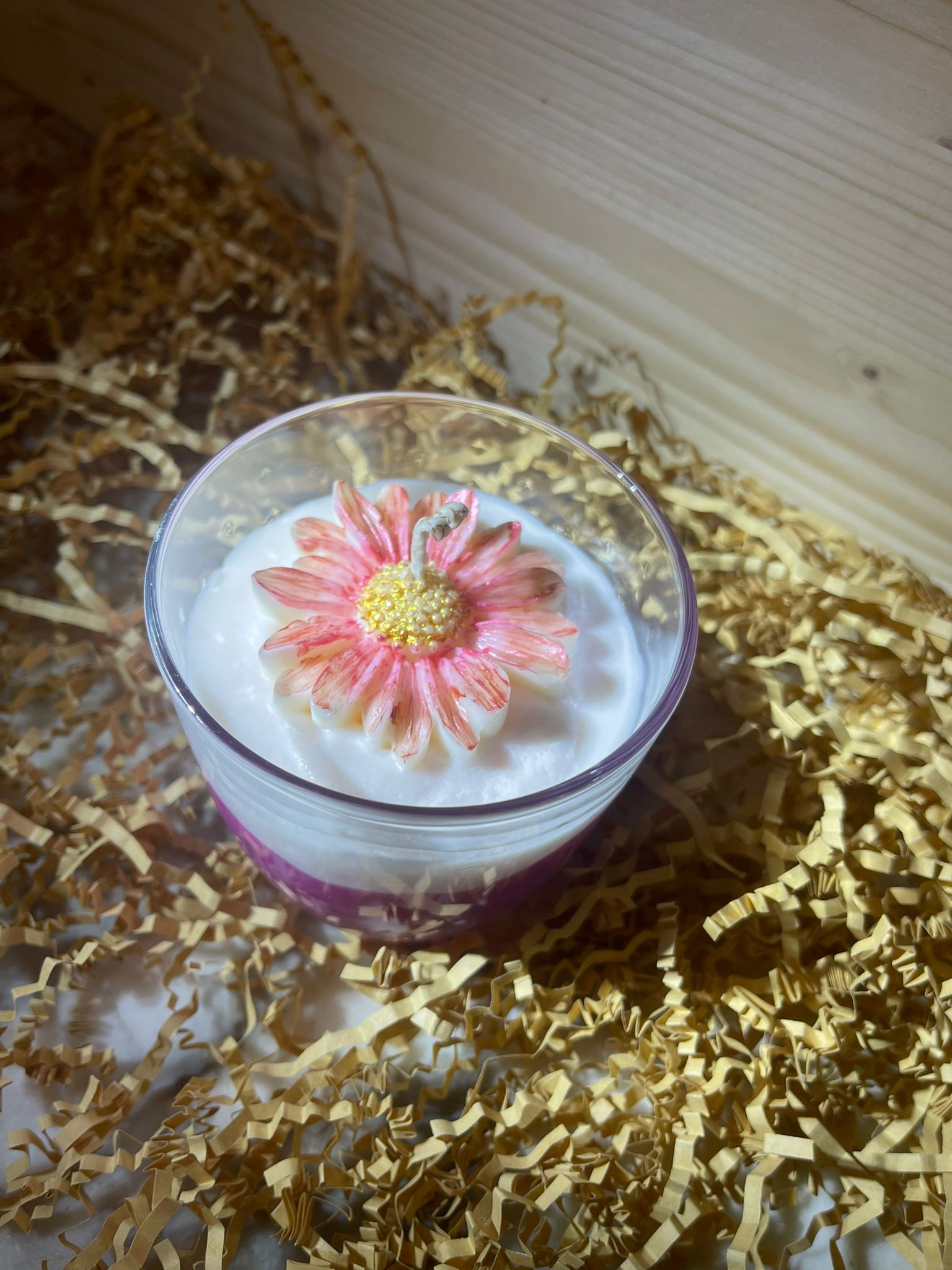 Bomboniera candela margherita dipinta a mano